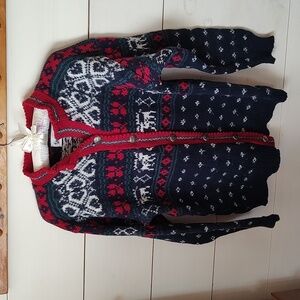 Gander Mountain Womens Med. Cardigan Sweater *Top Button Is Missing